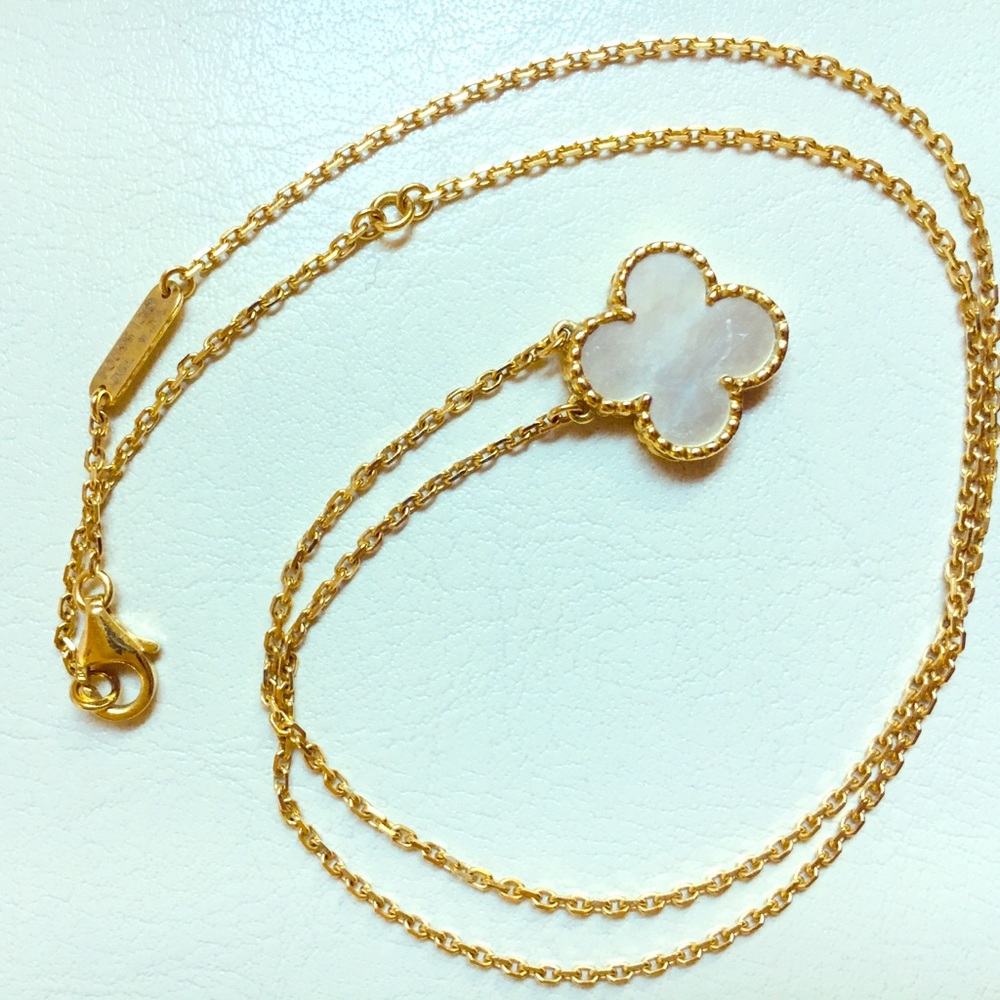 VAN CLEEF & ARPELS necklace Gold/Pearl